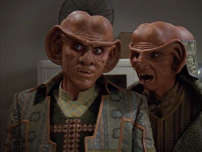 Star Trek: Deep Space Nine Screencaps "Little Green Men" (S4:E8)