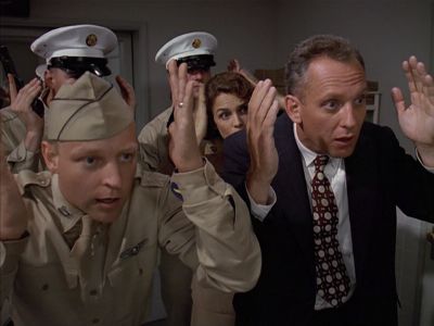 Star Trek: Deep Space Nine Screencaps "Little Green Men" (S4:E8)