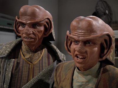 Star Trek: Deep Space Nine Screencaps "Little Green Men" (S4:E8)