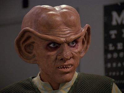 Star Trek: Deep Space Nine Screencaps "Little Green Men" (S4:E8)