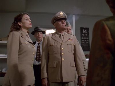 Star Trek: Deep Space Nine Screencaps "Little Green Men" (S4:E8)