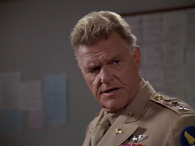 Star Trek: Deep Space Nine Screencaps "Little Green Men" (S4:E8)