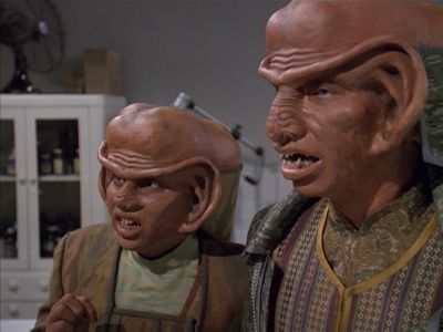 Star Trek: Deep Space Nine Screencaps "Little Green Men" (S4:E8)