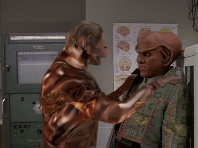 Star Trek: Deep Space Nine Screencaps "Little Green Men" (S4:E8)
