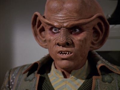 Star Trek: Deep Space Nine Screencaps "Little Green Men" (S4:E8)
