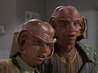 Star Trek: Deep Space Nine Screencaps "Little Green Men" (S4:E8)