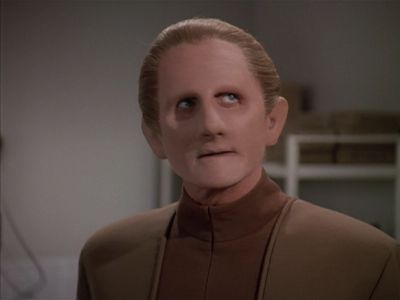 Star Trek: Deep Space Nine Screencaps "Little Green Men" (S4:E8)