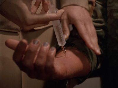 Star Trek: Deep Space Nine Screencaps "Little Green Men" (S4:E8)