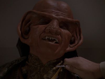 Star Trek: Deep Space Nine Screencaps "Little Green Men" (S4:E8)