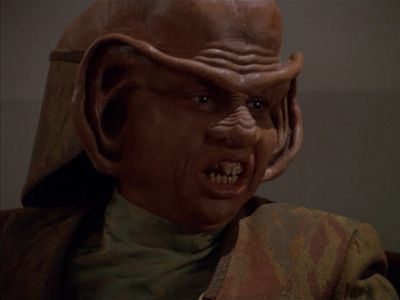Star Trek: Deep Space Nine Screencaps "Little Green Men" (S4:E8)