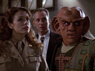 Star Trek: Deep Space Nine Screencaps "Little Green Men" (S4:E8)