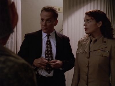 Star Trek: Deep Space Nine Screencaps "Little Green Men" (S4:E8)
