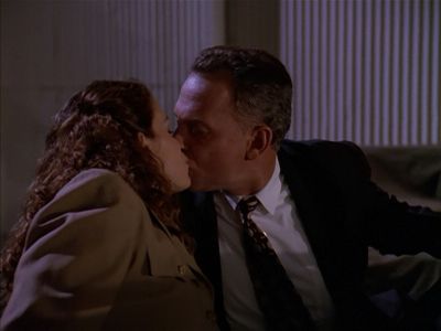 Star Trek: Deep Space Nine Screencaps "Little Green Men" (S4:E8)