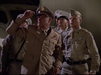 Star Trek: Deep Space Nine Screencaps "Little Green Men" (S4:E8)