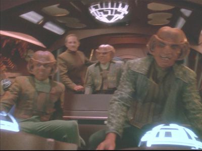 Star Trek: Deep Space Nine Screencaps "Little Green Men" (S4:E8)
