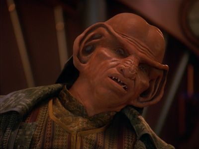 Star Trek: Deep Space Nine Screencaps "Little Green Men" (S4:E8)
