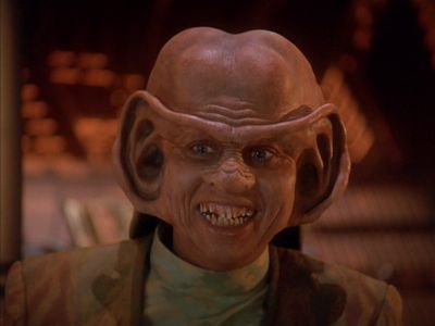 Star Trek: Deep Space Nine Screencaps "Little Green Men" (S4:E8)