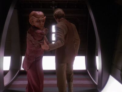 Star Trek: Deep Space Nine Screencaps "Little Green Men" (S4:E8)