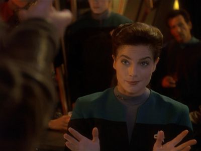 Star Trek: Deep Space Nine Screencaps "The Sword of Kahless" (S4:E9)