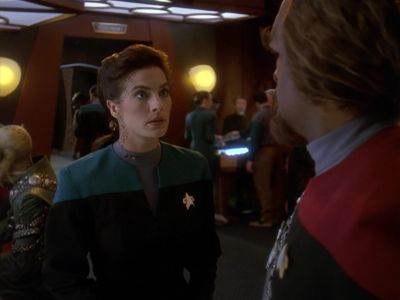 Star Trek: Deep Space Nine Screencaps "The Sword of Kahless" (S4:E9)