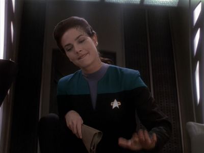 Star Trek: Deep Space Nine Screencaps "The Sword of Kahless" (S4:E9)