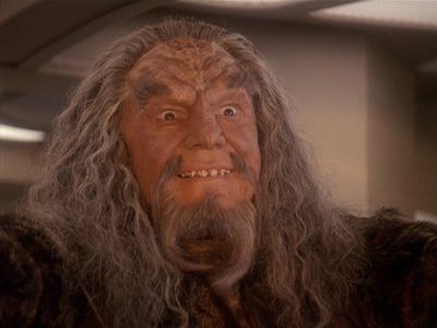 Star Trek: Deep Space Nine Screencaps "The Sword of Kahless" (S4:E9)