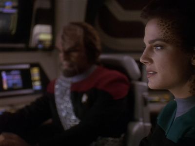 Star Trek: Deep Space Nine Screencaps "The Sword of Kahless" (S4:E9)