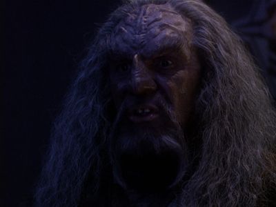 Star Trek: Deep Space Nine Screencaps "The Sword of Kahless" (S4:E9)