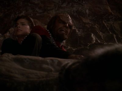 Star Trek: Deep Space Nine Screencaps "The Sword of Kahless" (S4:E9)