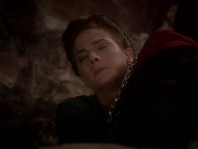 Star Trek: Deep Space Nine Screencaps "The Sword of Kahless" (S4:E9)