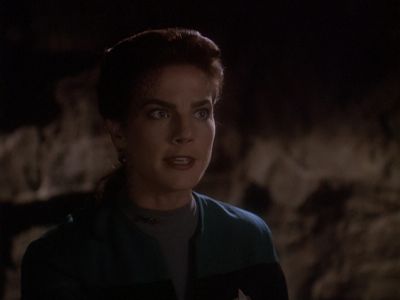 Star Trek: Deep Space Nine Screencaps "The Sword of Kahless" (S4:E9)