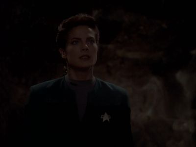Star Trek: Deep Space Nine Screencaps "The Sword of Kahless" (S4:E9)
