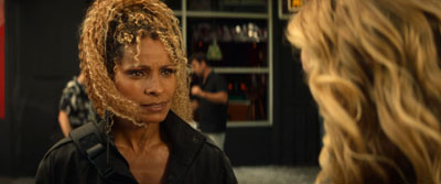 Star Trek: Picard ScreenCaps "Mercy" (S2:E8)