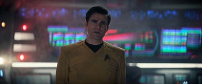 Star Trek: Strange New Worlds ScreenCaps "The Sehlat Who Ate its Tail" (S3:E6)