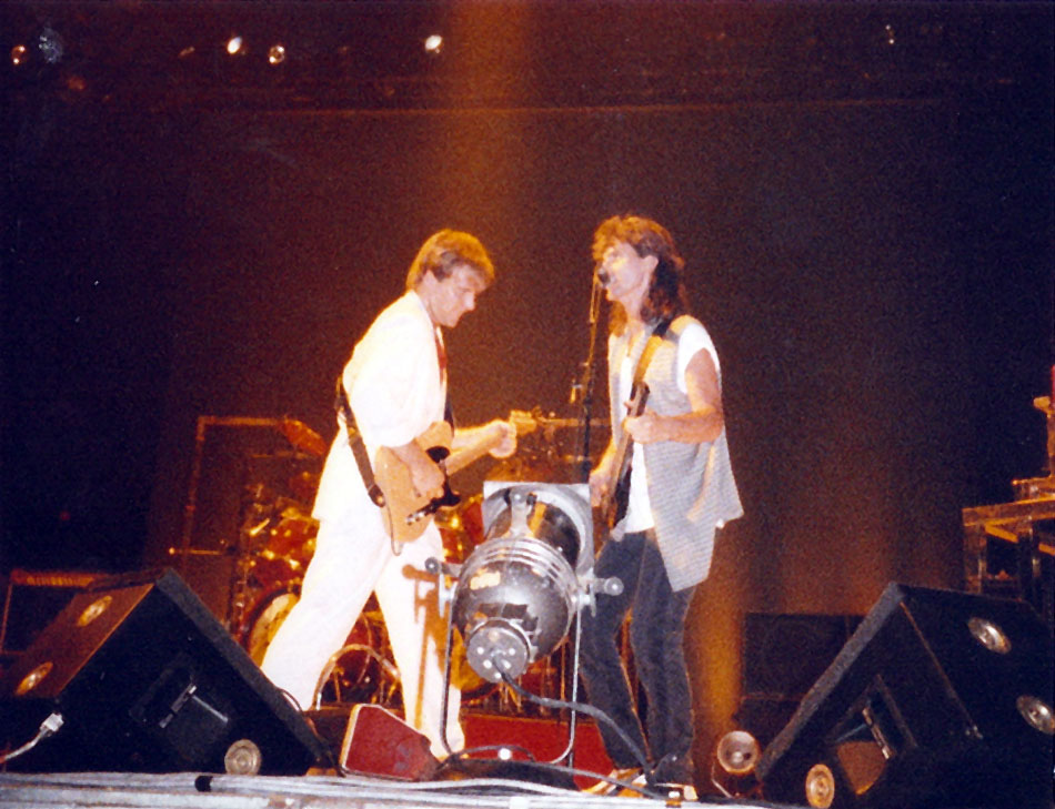 Rush - Grace Under Pressure Tour Pictures - Buffalo Memorial Auditorium - Buffalo, New York - July 12th, 1984