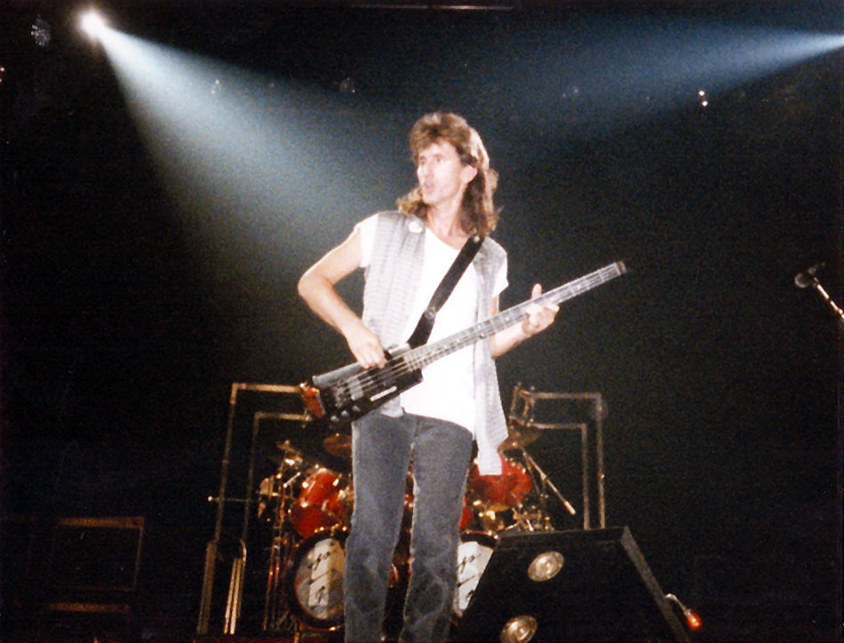 Rush - Grace Under Pressure Tour Pictures - Buffalo Memorial Auditorium - Buffalo, New York - July 12th, 1984