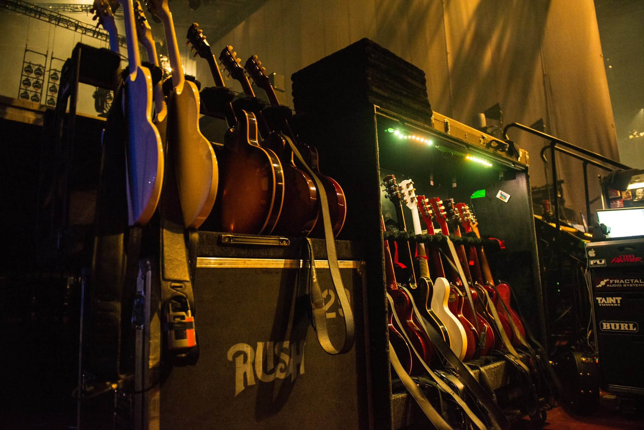 Rush 'Fifty Something' Tour Pictures - Kia Forum - Los Angeles, California - June 7th, 2026