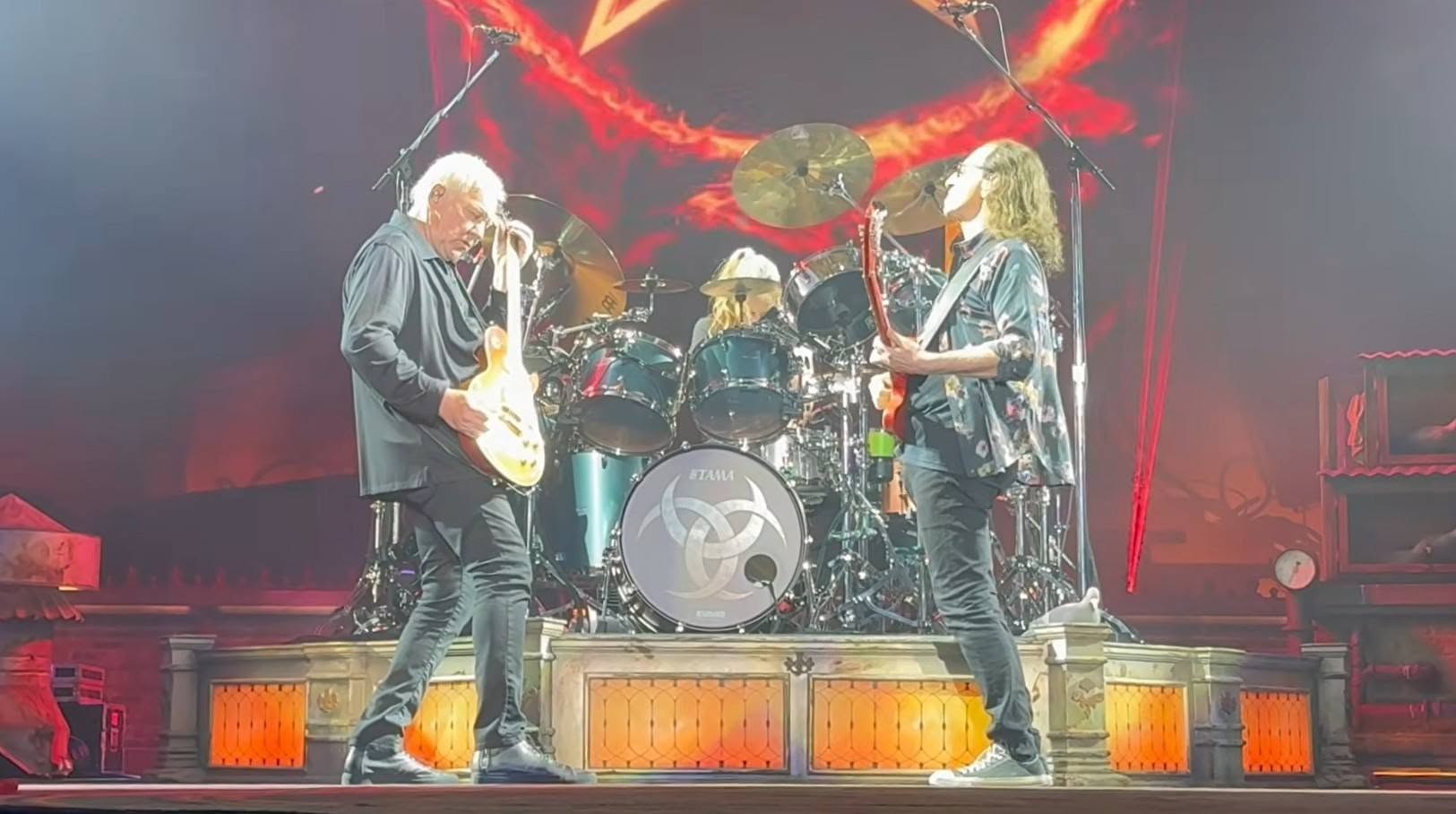 Rush 'Fifty Something' Tour Pictures - Kia Forum - Los Angeles, California - June 9th, 2026