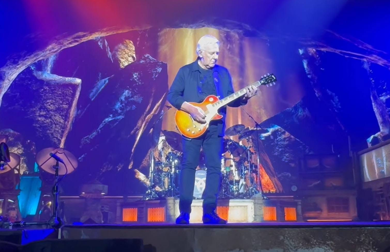 Rush 'Fifty Something' Tour Pictures - Kia Forum - Los Angeles, California - June 9th, 2026