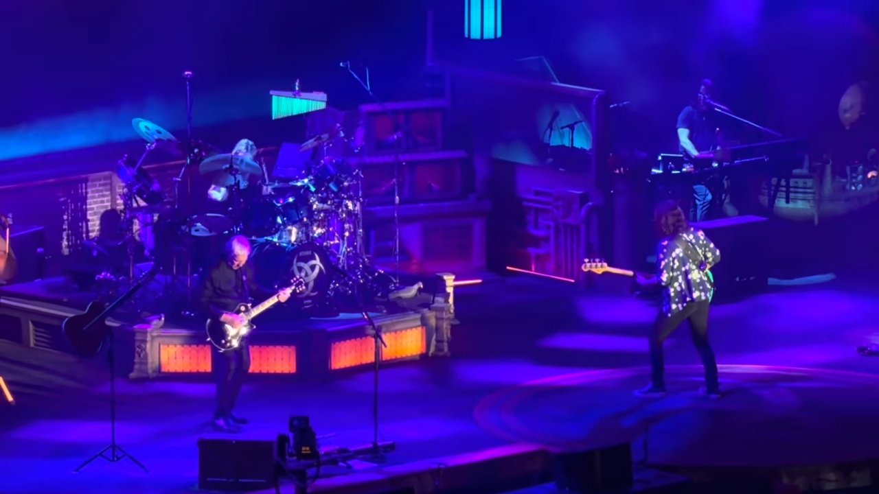 Rush 'Fifty Something' Tour Pictures - Kia Forum - Los Angeles, California - June 13th, 2026